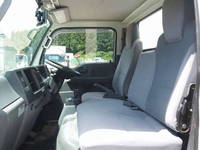 いすゞエルフパネルバン小型（2t・3t）[写真33]