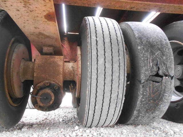 その他のメーカーその他の車種重機運搬トレーラー大型（10t）[写真34]