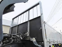 いすゞフォワードアルミブロック中型（4t）[写真25]