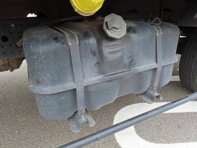 いすゞフォワードアルミブロック中型（4t）[写真38]