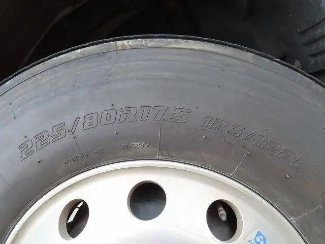 いすゞフォワードアルミブロック中型（4t）[写真39]