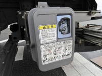 いすゞエルフ冷凍車（冷蔵車）小型（2t・3t）[写真20]