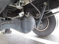 いすゞエルフ冷凍車（冷蔵車）小型（2t・3t）[写真41]