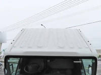 いすゞエルフ冷凍車（冷蔵車）小型（2t・3t）[写真07]