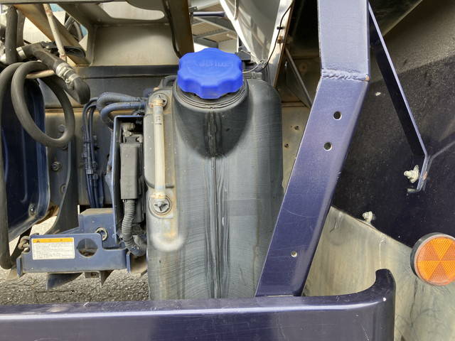 日野プロフィアミキサー車（コンクリートミキサー）大型（10t）[写真24]