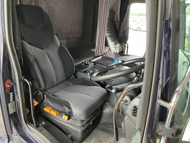 日野プロフィアミキサー車（コンクリートミキサー）大型（10t）[写真31]