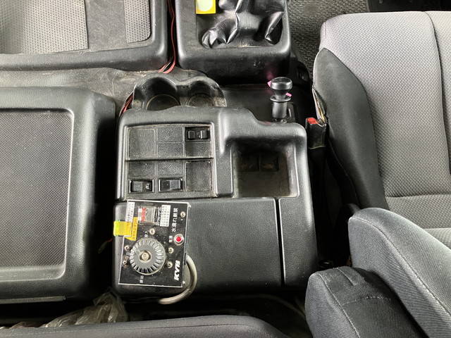 日野プロフィアミキサー車（コンクリートミキサー）大型（10t）[写真37]