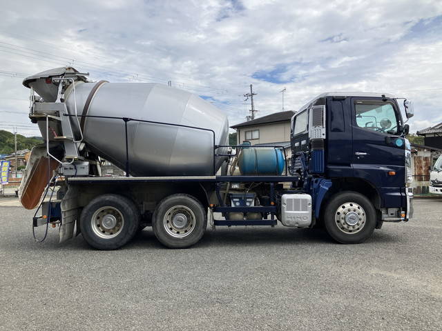 中古ミキサー車（コンクリートミキサー） 日野 兵庫・広島・京都