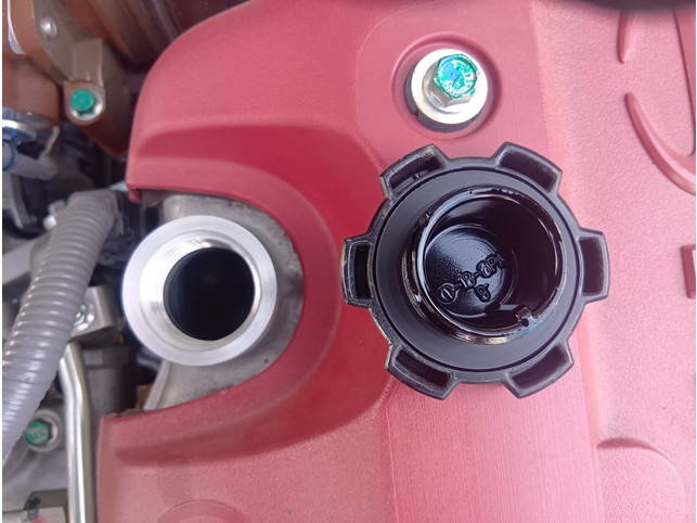 日野レンジャーミキサー車（コンクリートミキサー）増トン（6t・8t）[写真10]