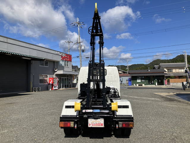 日野デュトロコンテナ専用車小型（2t・3t）[写真10]