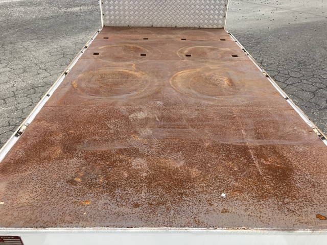 日野デュトロアルミブロック小型（2t・3t）[写真10]