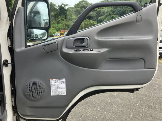 日野デュトロアルミブロック小型（2t・3t）[写真24]