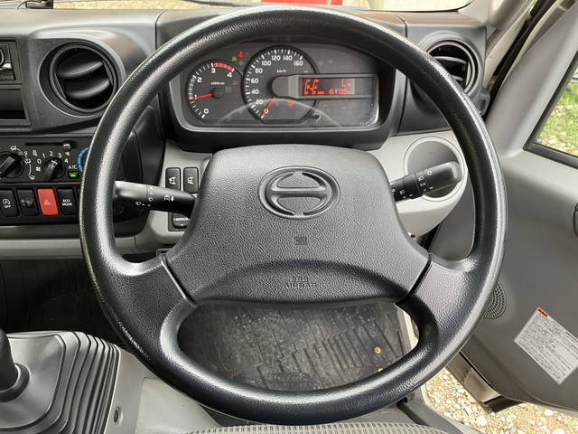 日野デュトロアルミブロック小型（2t・3t）[写真30]