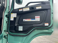 三菱ふそうスーパーグレートトレーラーヘッド（トラクターヘッド）大型（10t）[写真29]