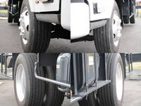 いすゞエルフ高所作業車小型（2t・3t）[写真19]