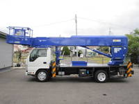 いすゞエルフ高所作業車小型（2t・3t）[写真08]