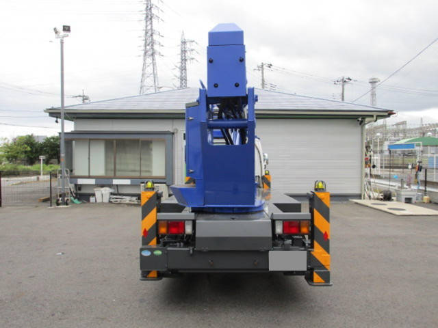 いすゞエルフ高所作業車小型（2t・3t）[写真08]
