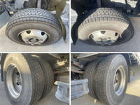 三菱ふそうキャンター平ボディ小型（2t・3t）[写真10]