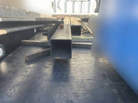 三菱ふそうキャンター平ボディ小型（2t・3t）[写真07]