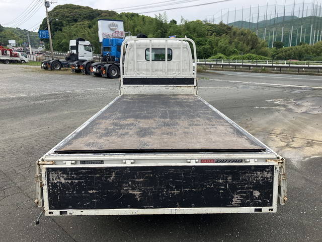 日野デュトロ平ボディ小型（2t・3t）[写真10]