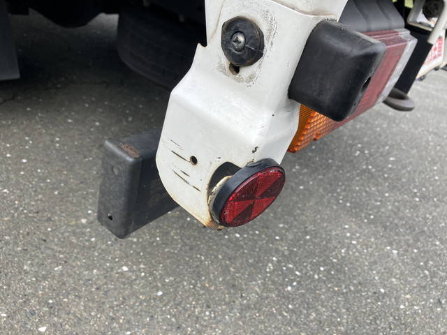 日野デュトロ平ボディ小型（2t・3t）[写真17]