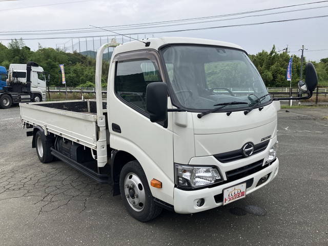 日野デュトロ平ボディ小型（2t・3t）[写真03]
