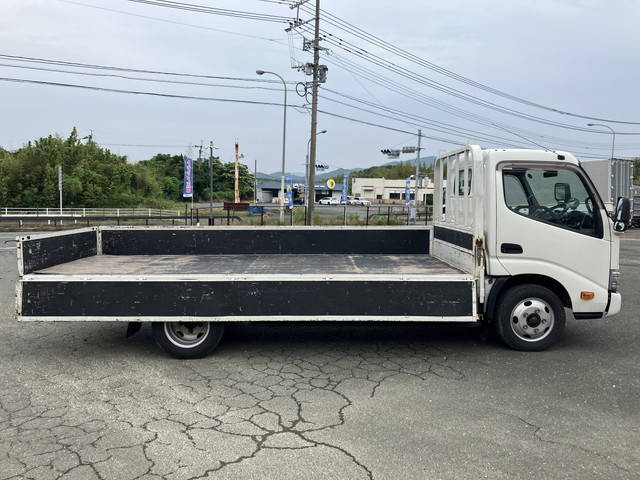 日野デュトロ平ボディ小型（2t・3t）[写真06]