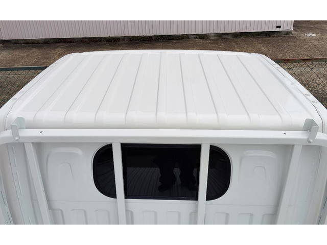 日産アトラス平ボディ小型（2t・3t）[写真13]