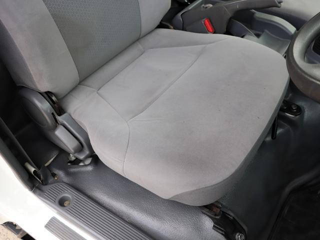 いすゞエルフ平ボディ小型（2t・3t）[写真26]