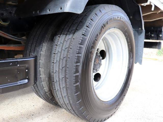 いすゞエルフ平ボディ小型（2t・3t）[写真36]