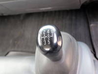 いすゞエルフ平ボディ小型（2t・3t）[写真09]