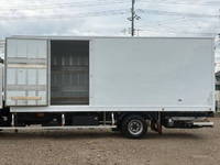 日野レンジャー冷凍車（冷蔵車）中型（4t）[写真13]