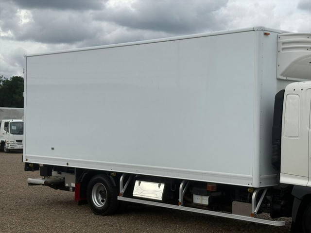 日野レンジャー冷凍車（冷蔵車）中型（4t）[写真05]