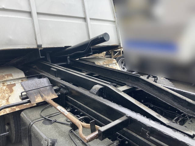 いすゞエルフローダーダンプ小型（2t・3t）[写真15]