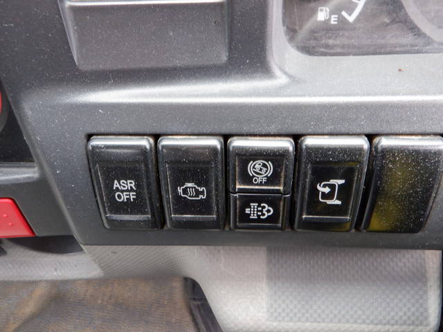 いすゞエルフダンプ小型（2t・3t）[写真33]