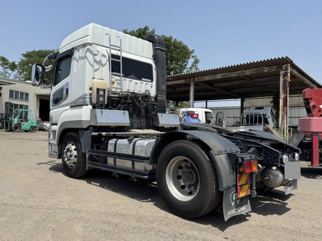 三菱ふそうスーパーグレートトレーラーヘッド（トラクターヘッド）大型（10t）[写真02]