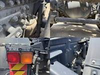 三菱ふそうスーパーグレートトレーラーヘッド（トラクターヘッド）大型（10t）[写真09]