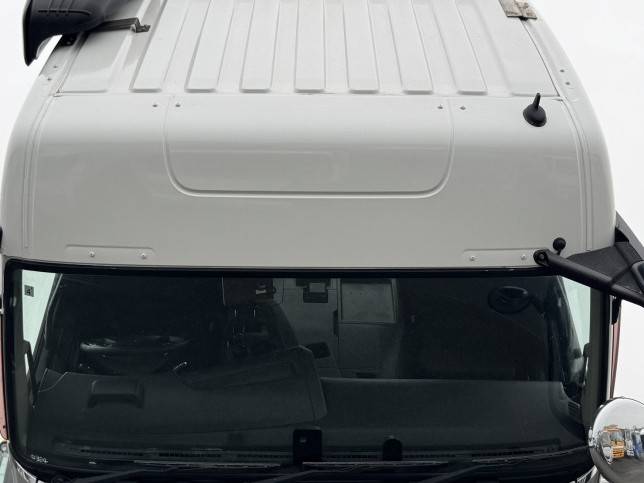 三菱ふそうスーパーグレートトレーラーヘッド（トラクターヘッド）大型（10t）[写真10]