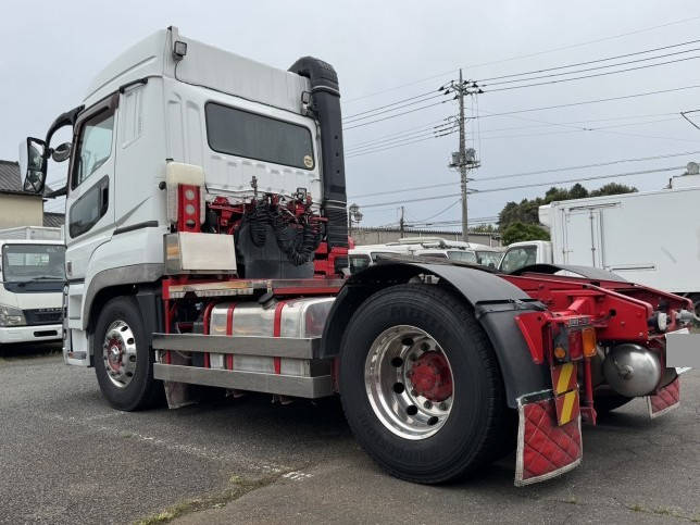 三菱ふそうスーパーグレートトレーラーヘッド（トラクターヘッド）大型（10t）[写真02]