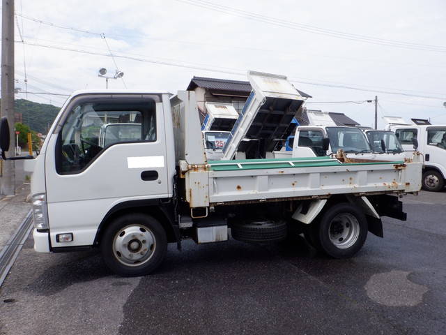 いすゞエルフダンプ小型（2t・3t）[写真04]