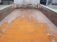 いすゞエルフダンプ小型（2t・3t）[写真09]