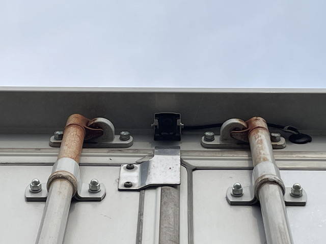 三菱ふそうキャンターアルミバン小型（2t・3t）[写真11]