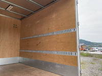 三菱ふそうキャンターアルミバン小型（2t・3t）[写真14]