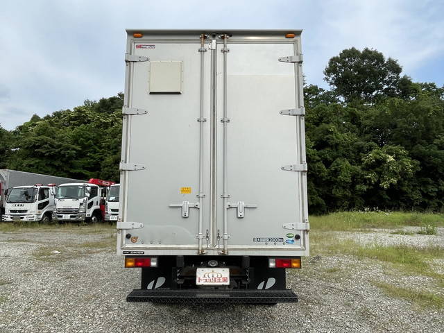 三菱ふそうキャンターアルミバン小型（2t・3t）[写真02]