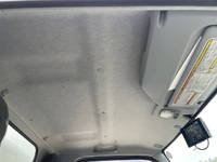 三菱ふそうキャンターアルミバン小型（2t・3t）[写真33]