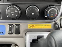 三菱ふそうキャンターアルミバン小型（2t・3t）[写真36]