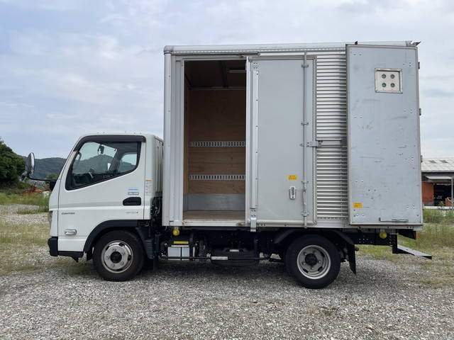 三菱ふそうキャンターアルミバン小型（2t・3t）[写真06]