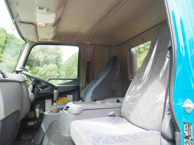 三菱ふそうファイター深ダンプ（土砂禁ダンプ）中型（4t）[写真38]