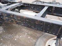 三菱ふそうキャンターシャーシ小型（2t・3t）[写真24]