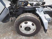 三菱ふそうキャンターシャーシ小型（2t・3t）[写真28]